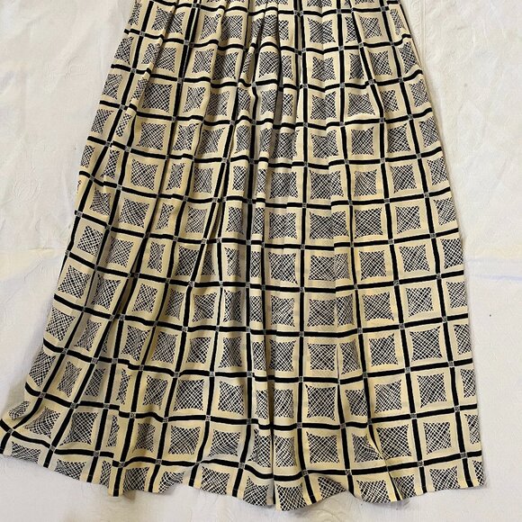 JAEGER USA10 UK12  Cream Black Geometric SKIRT Made in Great Britain - Picture 8 of 9